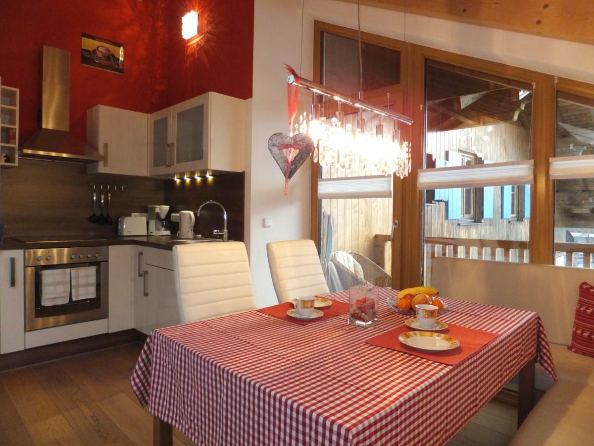 Ferienwohnung Alpenstern รีเดิน ภายนอก รูปภาพ